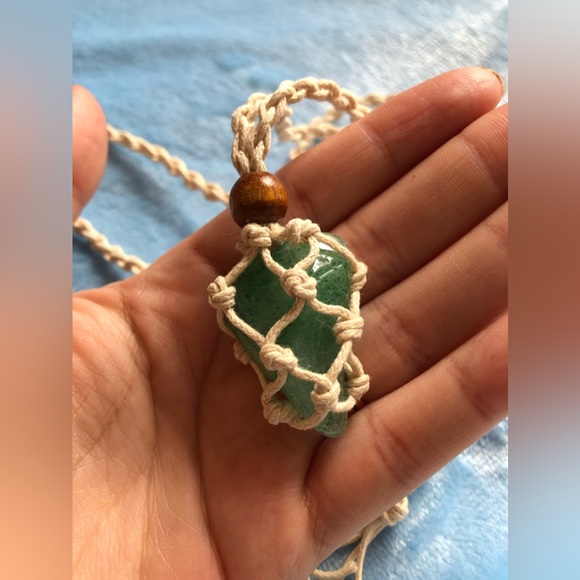 New green strawberry Quartz hand made necklace exchangeable stones! - Picture 6 of 17